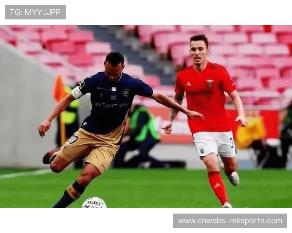 皇家社会低位防守优于高位逼抢，5-3-1阵型破解塞尔塔进攻体系